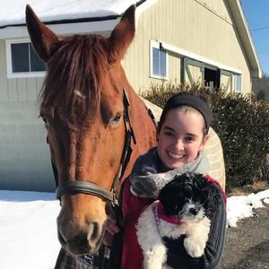 Meet your Posher, Stefanie